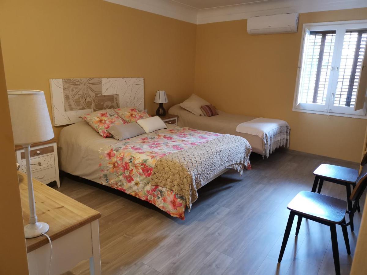 Bed and Breakfast Cal Duran Esparreguera Zewnętrze zdjęcie